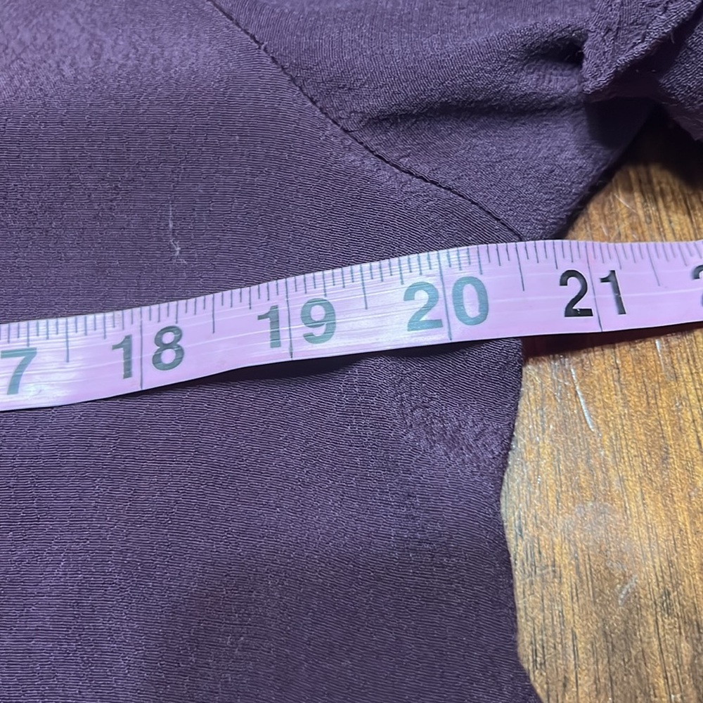 Anthro Kimchi Blue Plum Purple Low V Neck Open Back Peplum Hem Boho Top Sz L - Picture 8 of 11